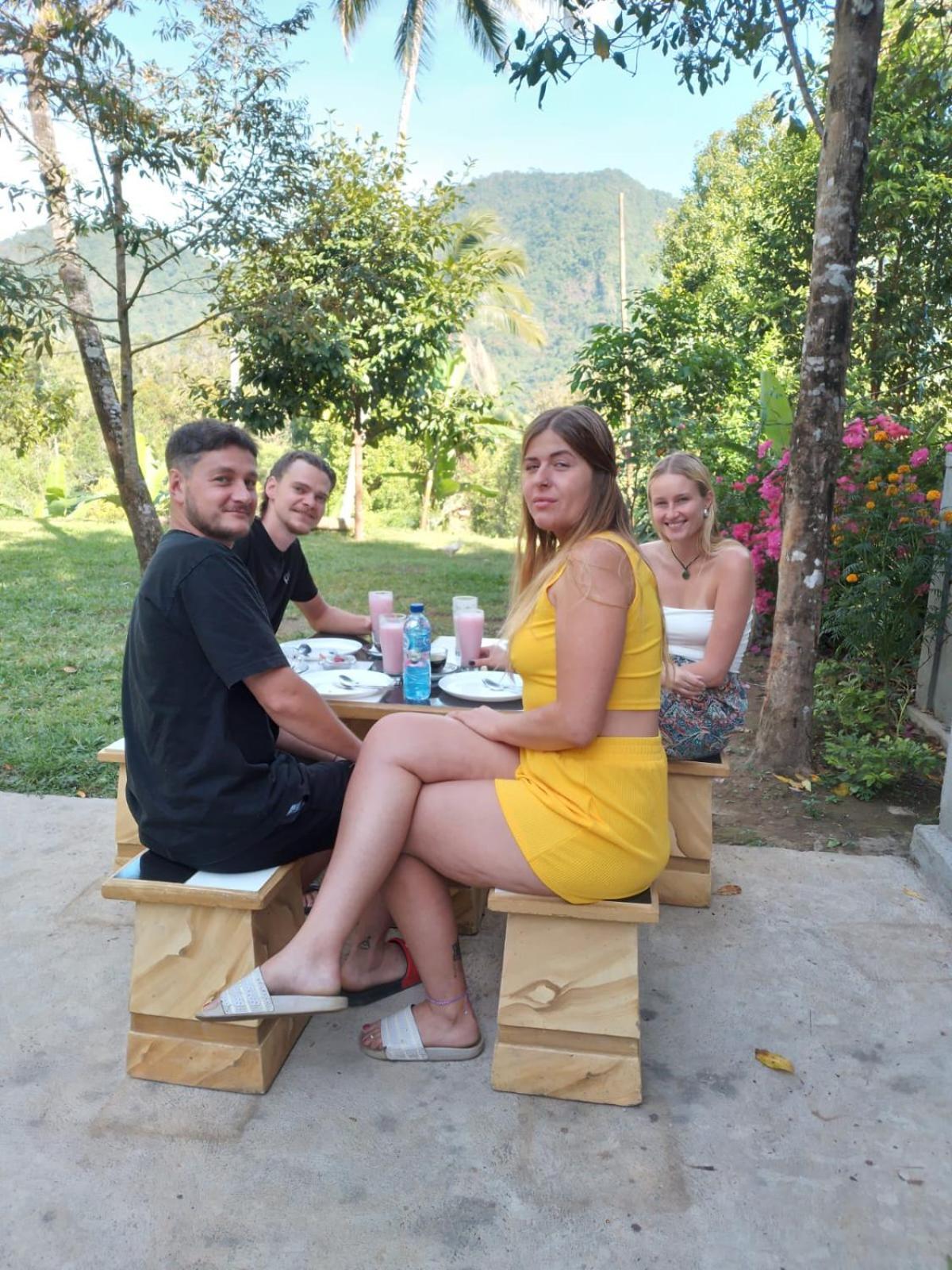 Jepun Homestay Lemukih Сінгараджа Екстер'єр фото